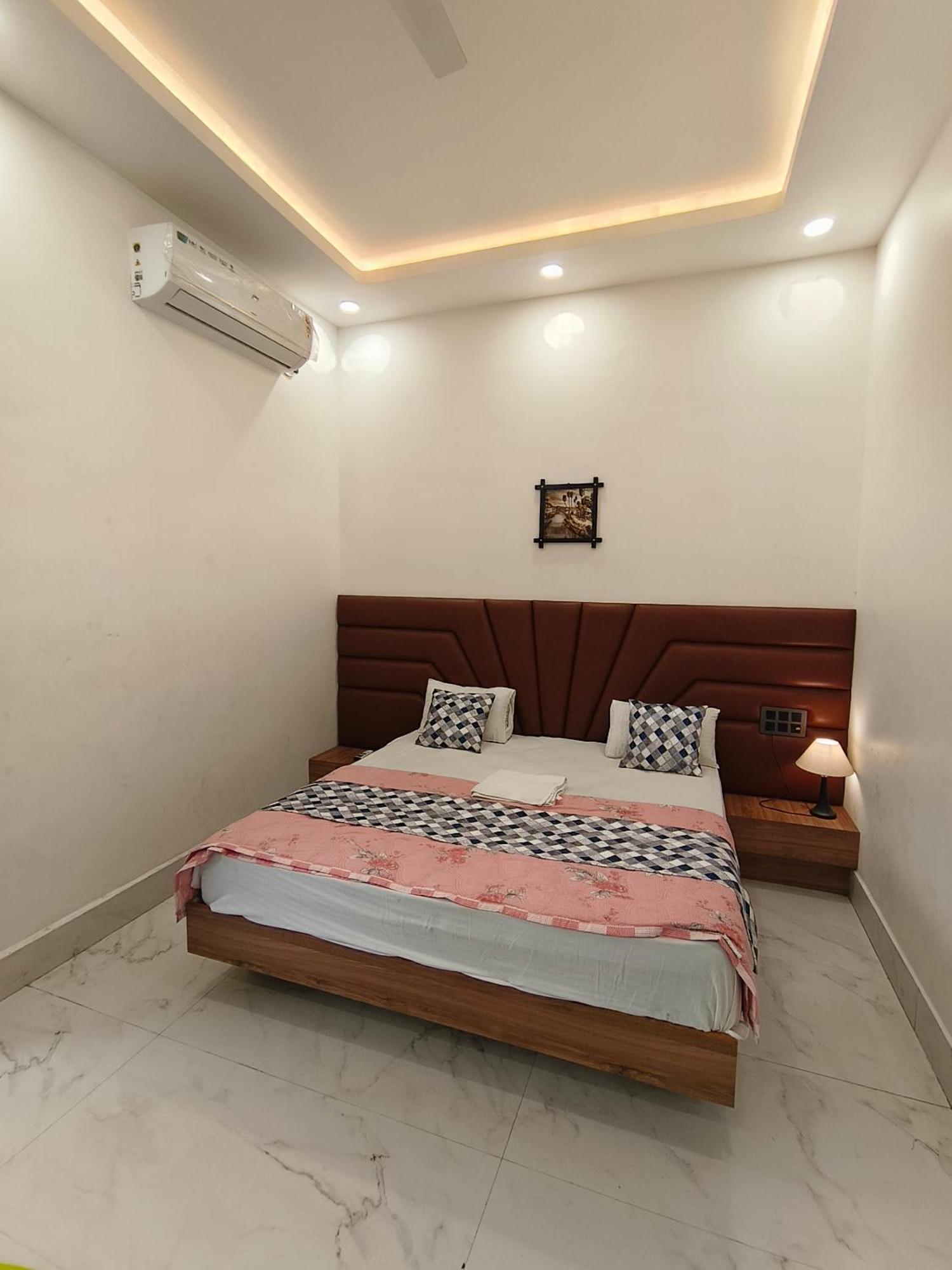 Hotel Modi Palace, Chanderi Mp ภายนอก รูปภาพ